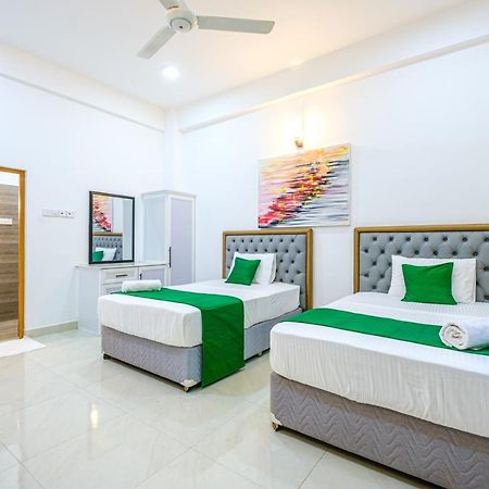 Queens Mount Ridge Kandy Exterior photo