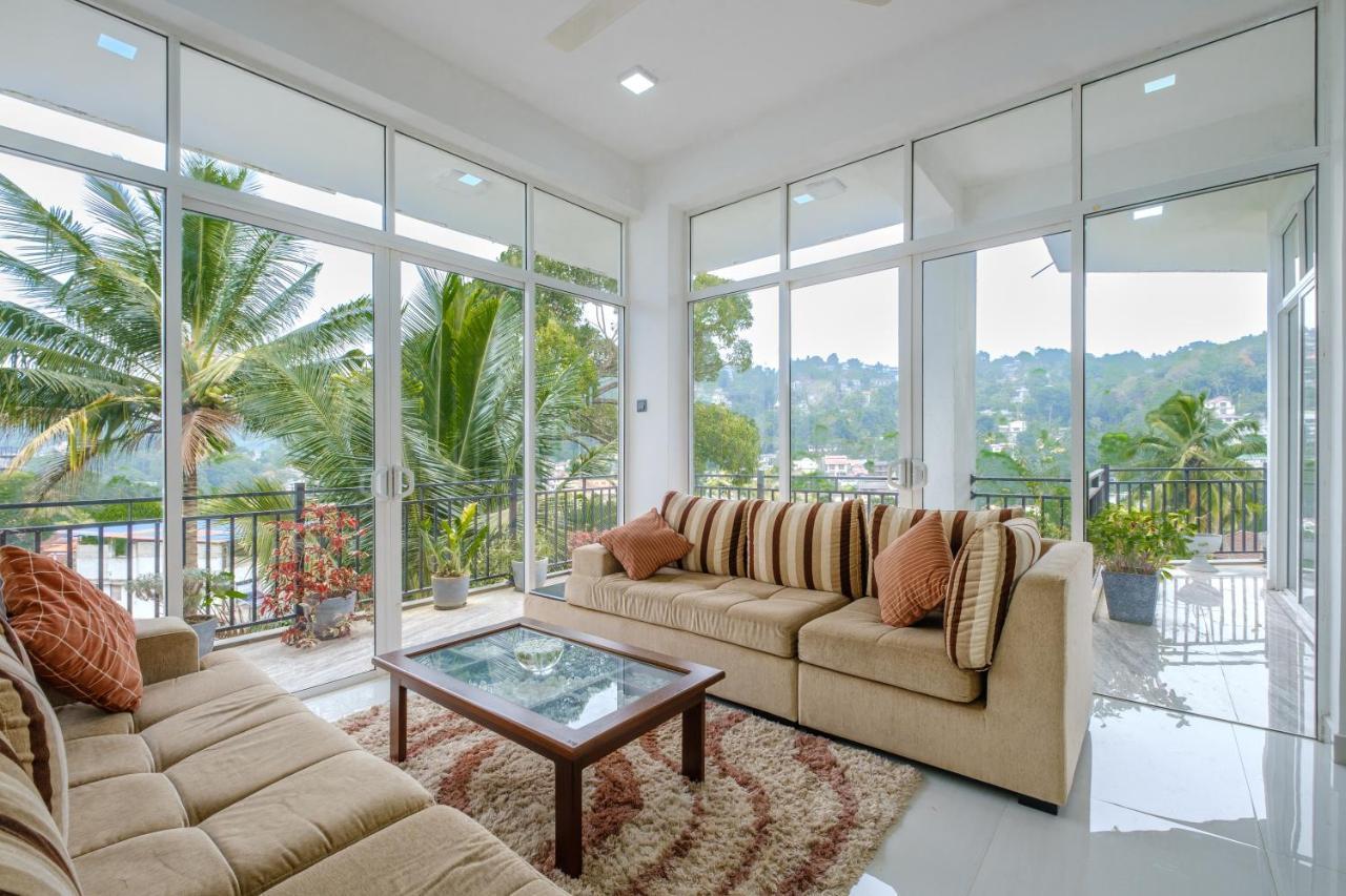 Queens Mount Ridge Kandy Exterior photo